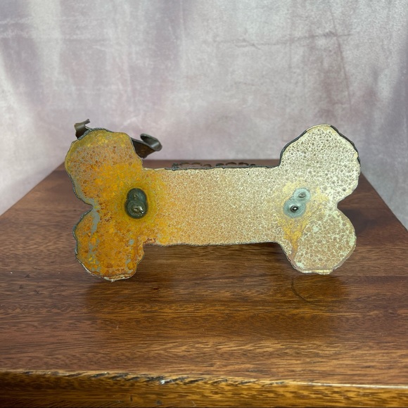 Terrier Dog Metal Distressed Business Card Holder - Picture 6 of 9
